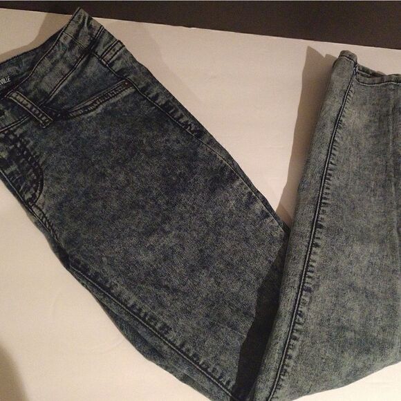👌 Mossimo Acid Wash Jeggins Size 3 - Picture 1 of 3